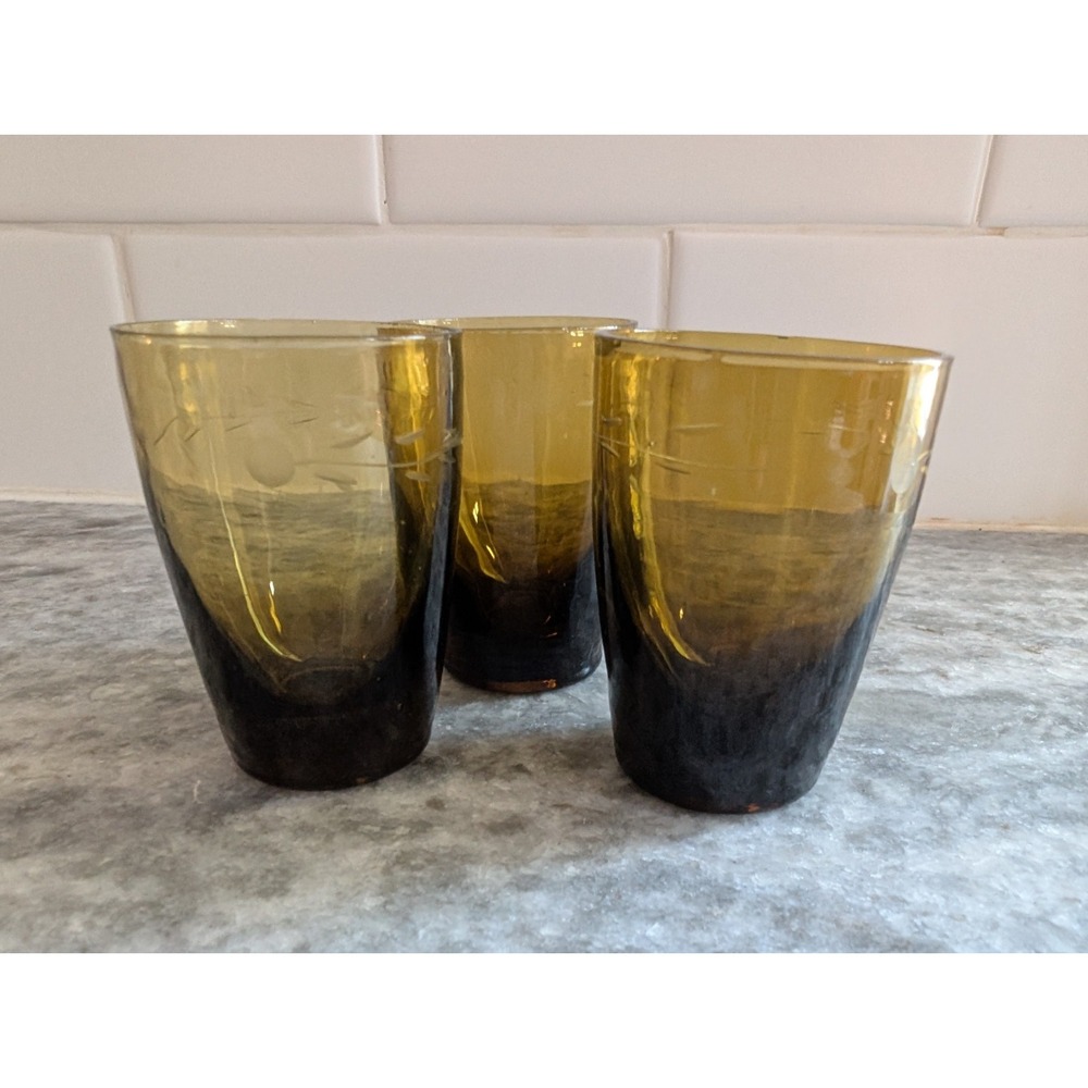 Set of 3 Vintage Amber Glass Etched Floral‎ Shot/Cordial /Saki Glasses